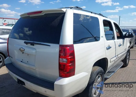 2008 Chevrolet Tahoe Ltz z USA, uszkodzony, nr VIN 1GNFC13J98R233238